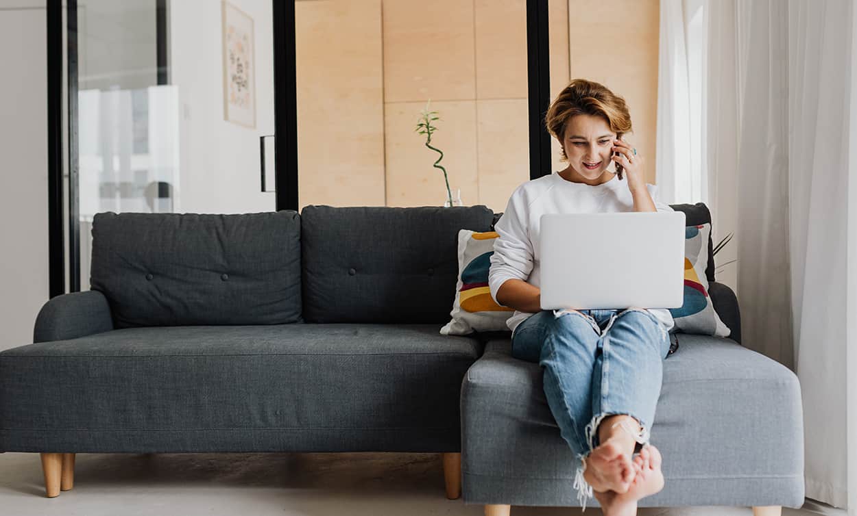 Woman applying for a car loan online