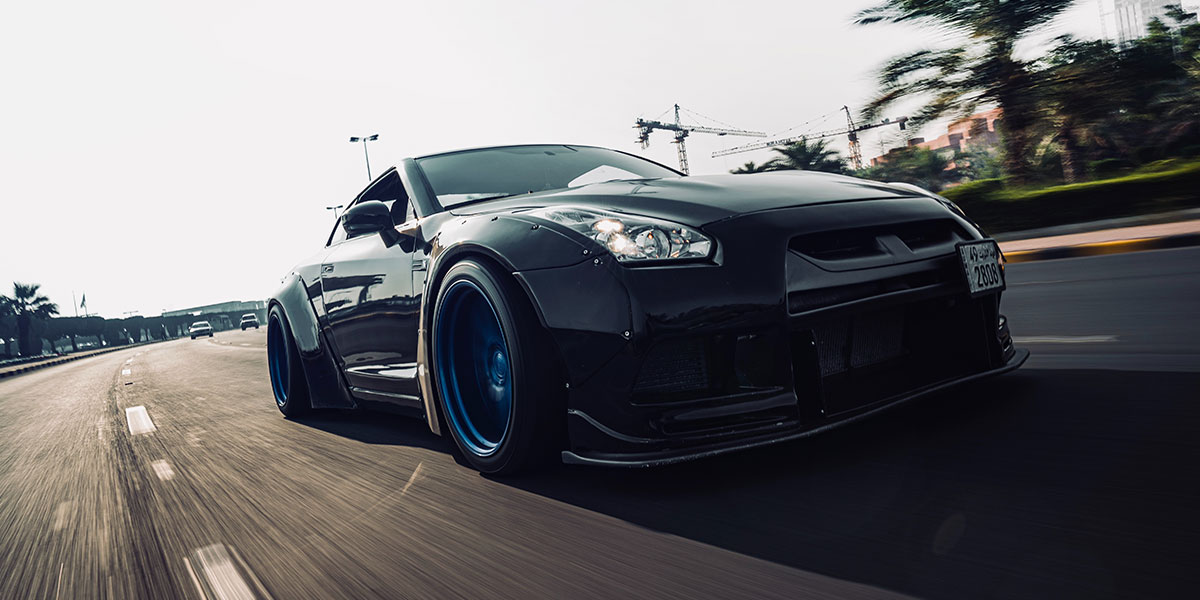 Black nissan GT-R